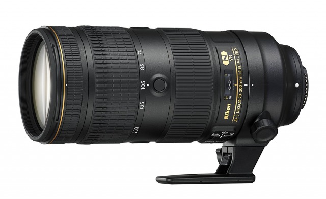 Nikon一眼レフデジタルカメラ　SIGMA望遠レンズ　セット デジタルカメラ 交換無料！